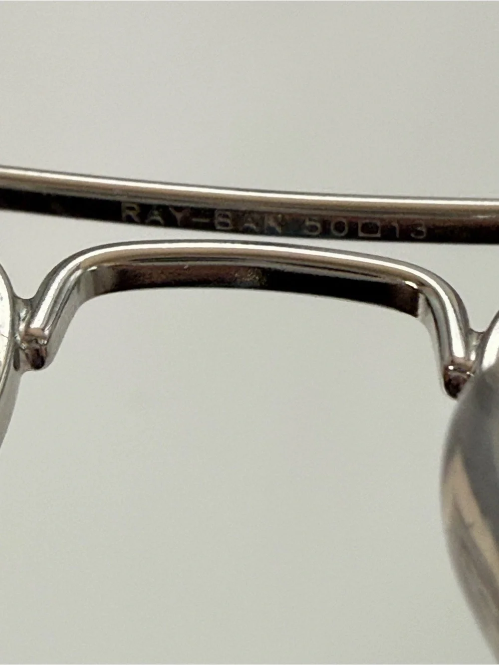 Ray Ban aviator sunglasses RJ9506S 271/11 50 13 120 2N lens scratched